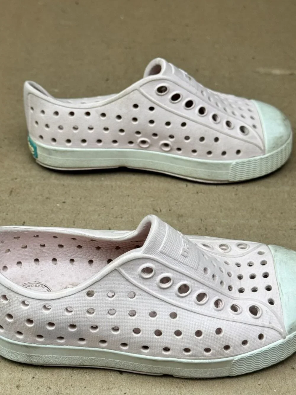 Kid's Native Pink Jefferson Slip-On Water Shoes Size C8 need cleaning